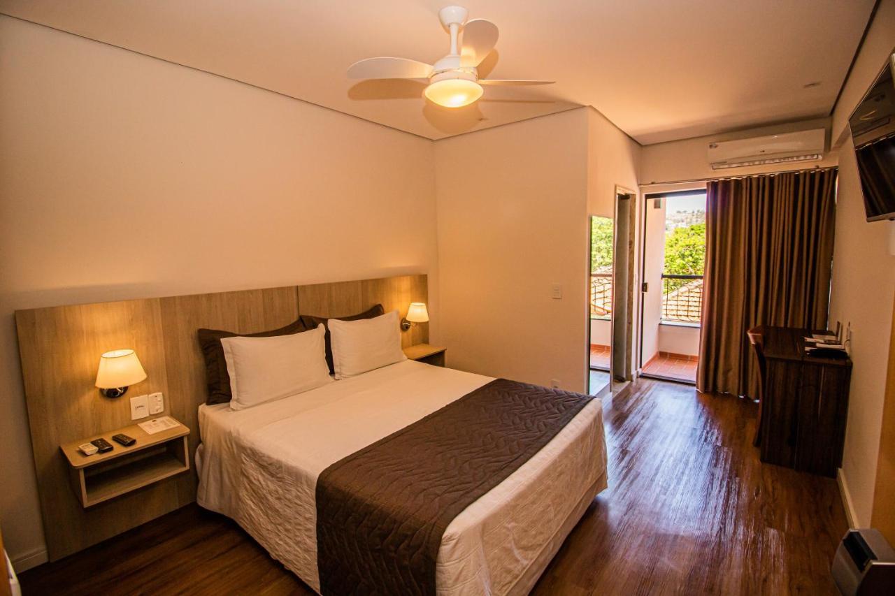 Prado Hotel Amparo  Luaran gambar